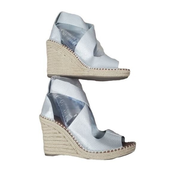 Charming Charlie Silver metallic wedge espadrilles Womens Size 9 - Picture 5 of 8